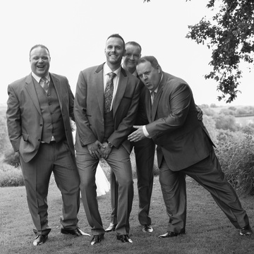wedding_groomsmen